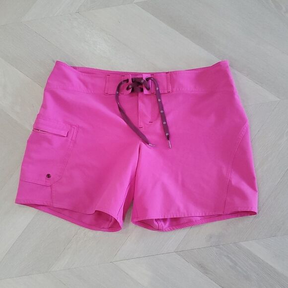 Athleta Board Shorts Womens 10 Clearwater Pink Geometric 6” Inseam UPF 50 Swim - Picture 1 of 4